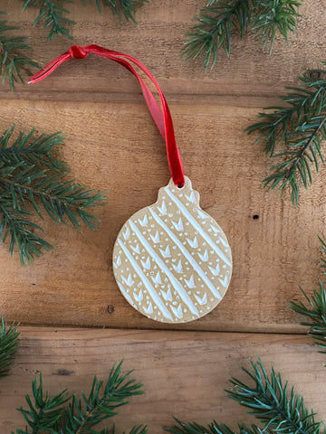 Christmas Ornament: Wrapping Paper