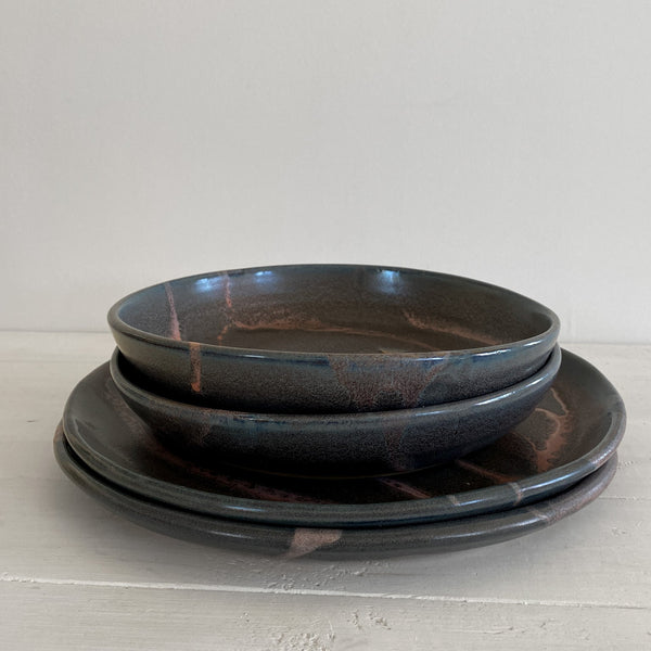 Dinner Plates (10") (Set of 2): No Smoke