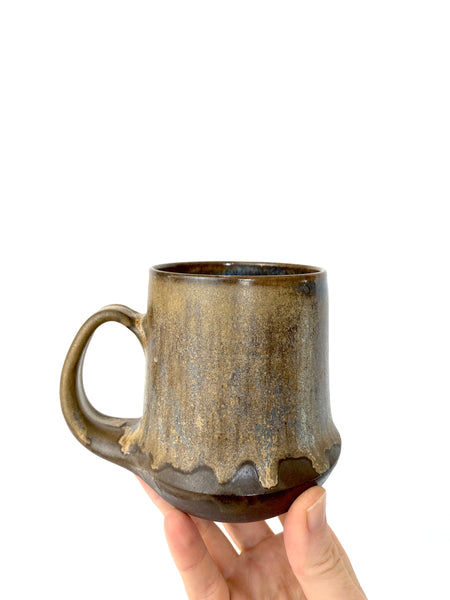 Mug (13 oz): Guinevere