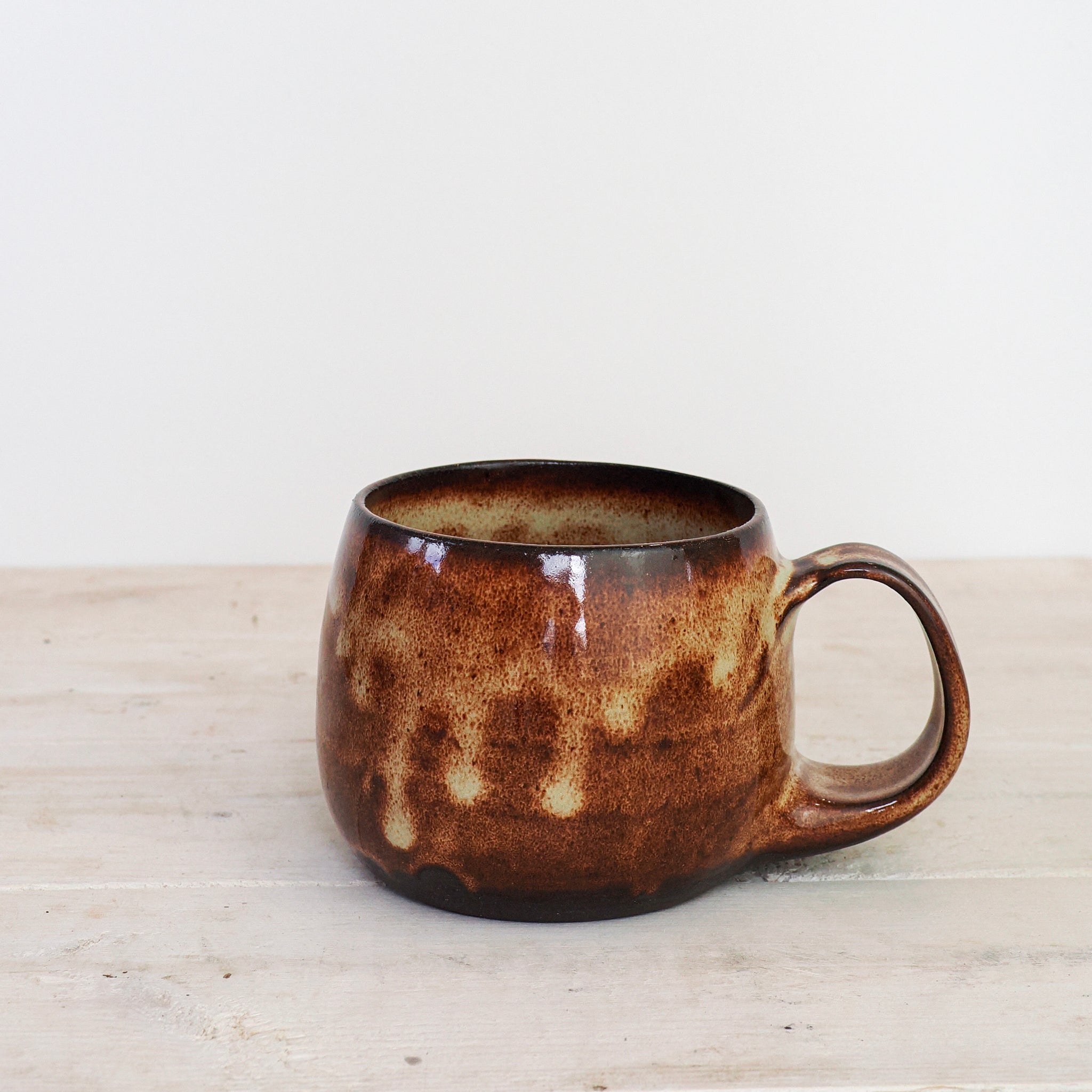 Mug (small): Picture in the Window